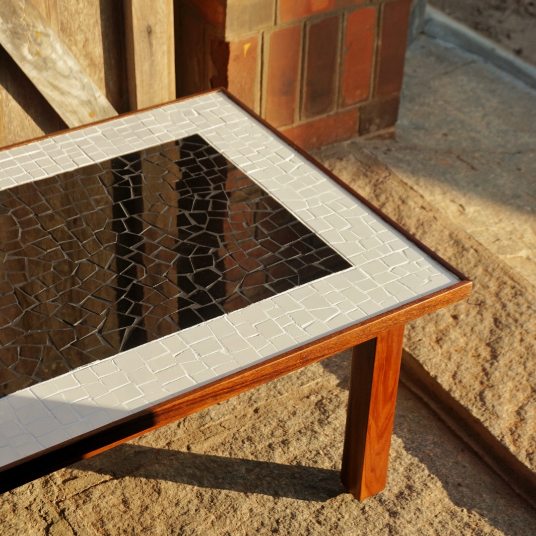 Day bed — Pondy furniture